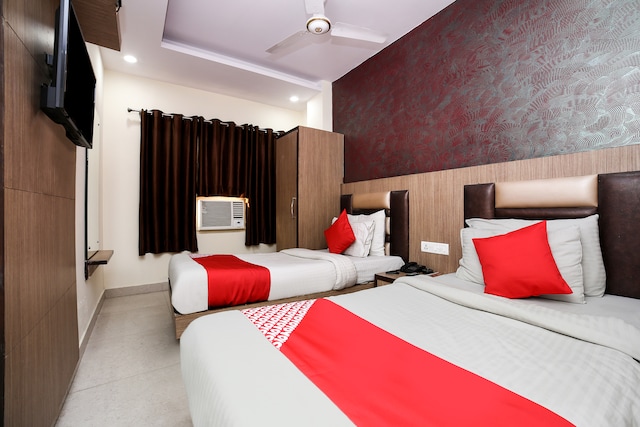 OYO Hotel Stay House Near Gurudwara Shri Bangla Sahib