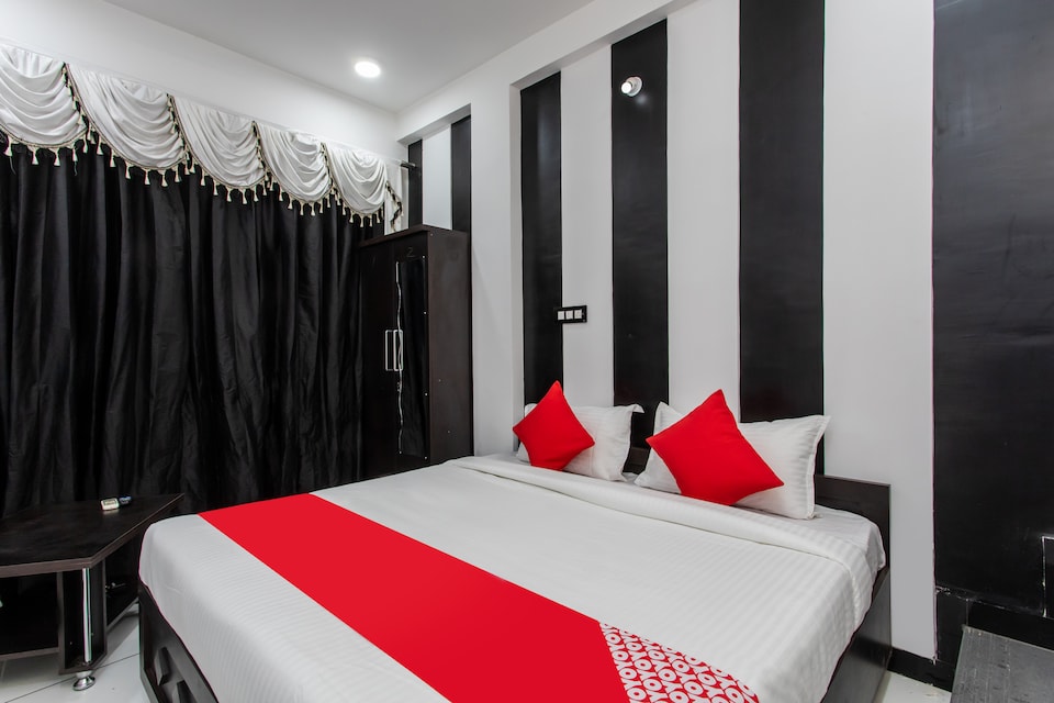 Hotel O Home Stay, Indore Bypass Road, Indore