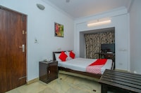 OYO Asteria Near Sri Someshwara Swami Temple