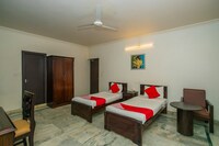 OYO Asteria Near Sri Someshwara Swami Temple