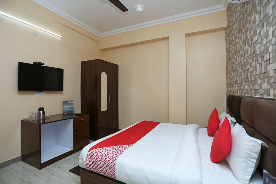 OYO 26957 Highway, Udhampur, Udhampur