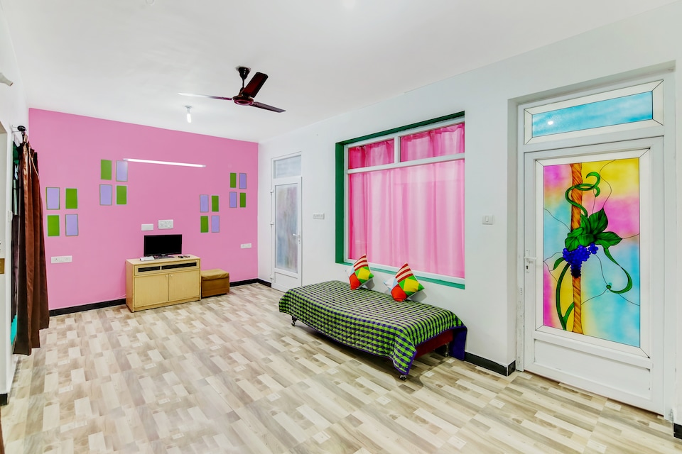 OYO Home 26961 Valley View Stay Balacola, Ooty Town, Ooty