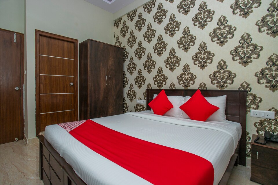 OYO 26963 Hotel Crystal Grandeur, Jayanagar Bangalore, Bangalore