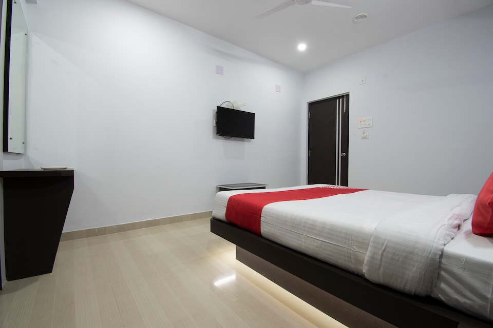 Capital O 26974 Hotel S G International, Patna, Patna