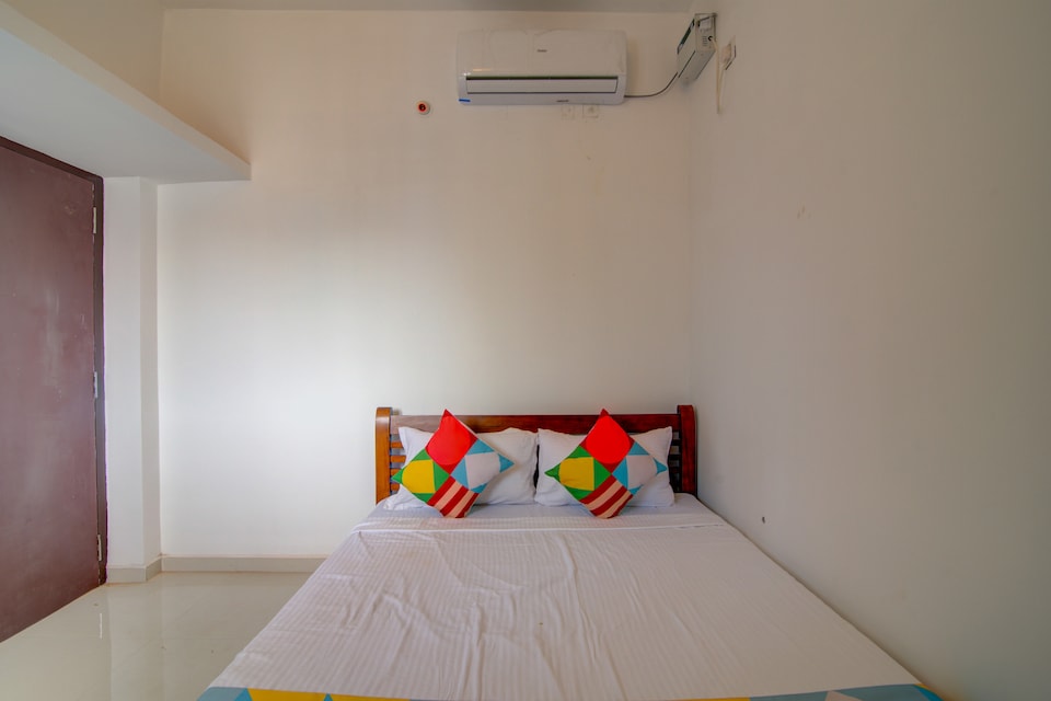 OYO 26980 Compact Studio, Pondicherry City Centre, Pondicherry