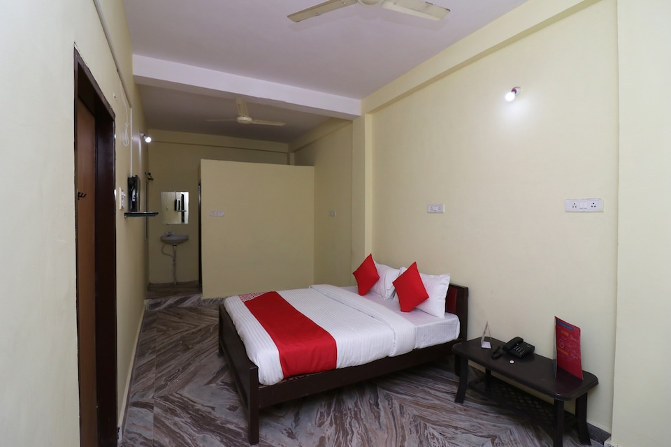 Hotel O Om Sai Plaza , Railway Station - Bhopal, भोपाल