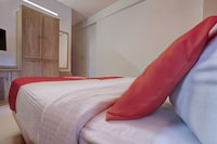 OYO The Woodbridge Hotel Near Ragigudda Sri Prasanna Anjaneyaswamy Temple