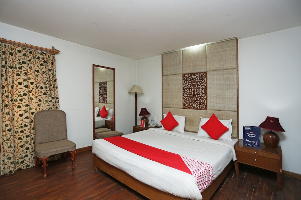 OYO 27008 Paradise Gateway (brein), Nishat Srinagar, Srinagar