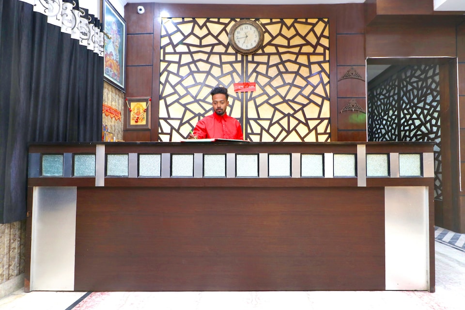 OYO 27011 Hotel Canal View, Amritsar Bus Stand, Amritsar