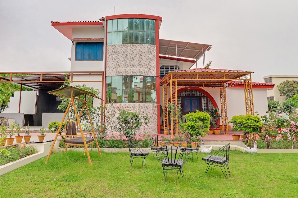 live on DHN612 , Dehradun ISBT, Dehradun