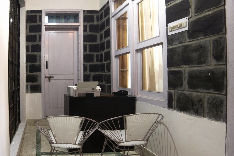 OYO 27049 The Valley View Cottage, Mall Road Nainital, Nainital