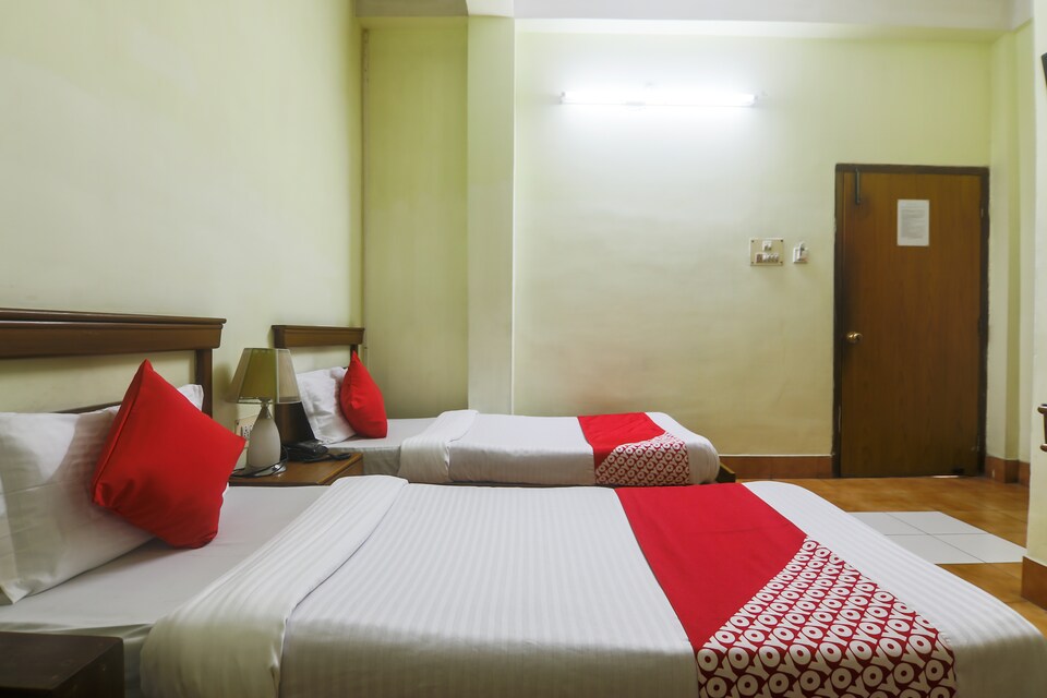 OYO Hotel Grand City, Tezpur, Tezpur