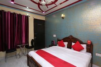 OYO Dharam Tower Near Omaxe Celebration Mall