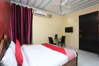 OYO Dharam Tower Near Omaxe Celebration Mall