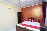 OYO Dharam Tower Near Omaxe Celebration Mall