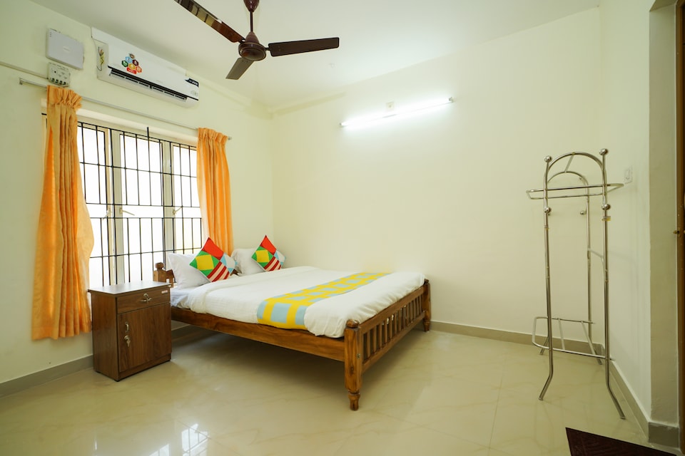 OYO Home 27070 Cozy Stay Near National Highway, Kovalam Kerala, Kovalam