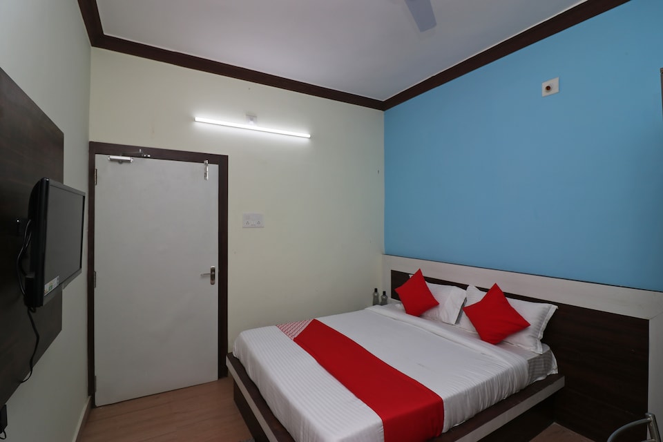 OYO 27602 Hotel Green Space, Patia Bhubaneswar, Bhubaneswar