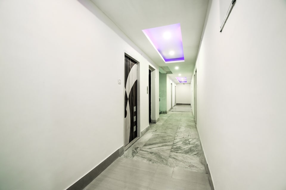 OYO 27616 Hotel Mega Royal, Bailey Road, Patna