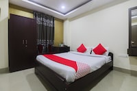 OYO Hotel Blue Bird Annexe