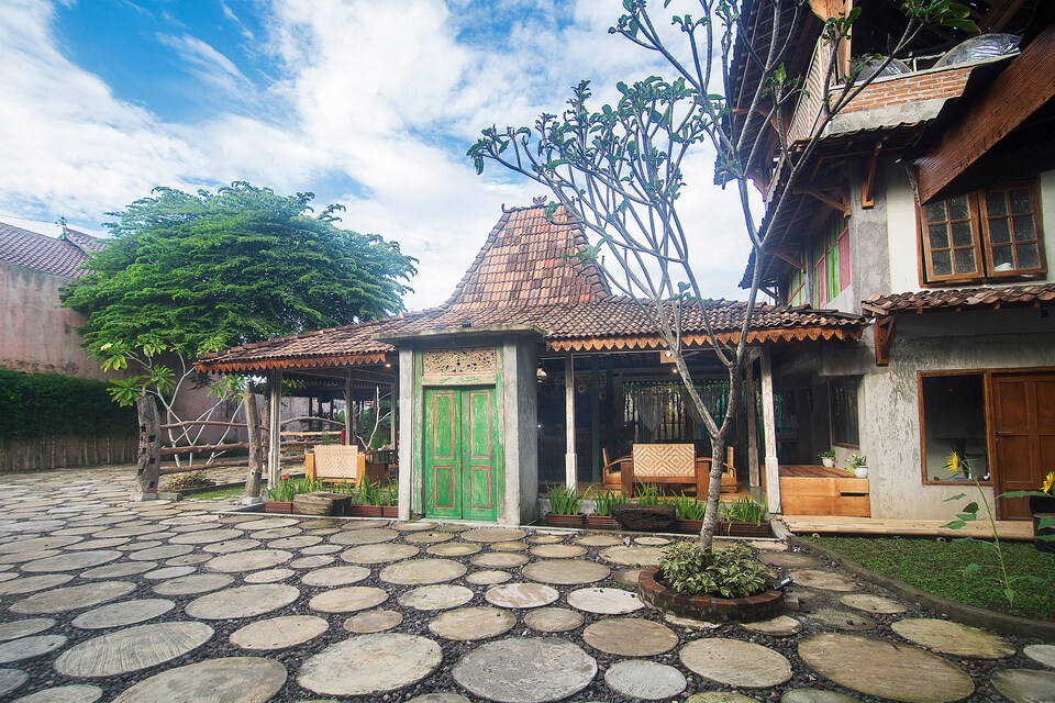 OYO 321 Kampung Lawasan Heritage Cottage, Caturtunggal, Yogyakarta