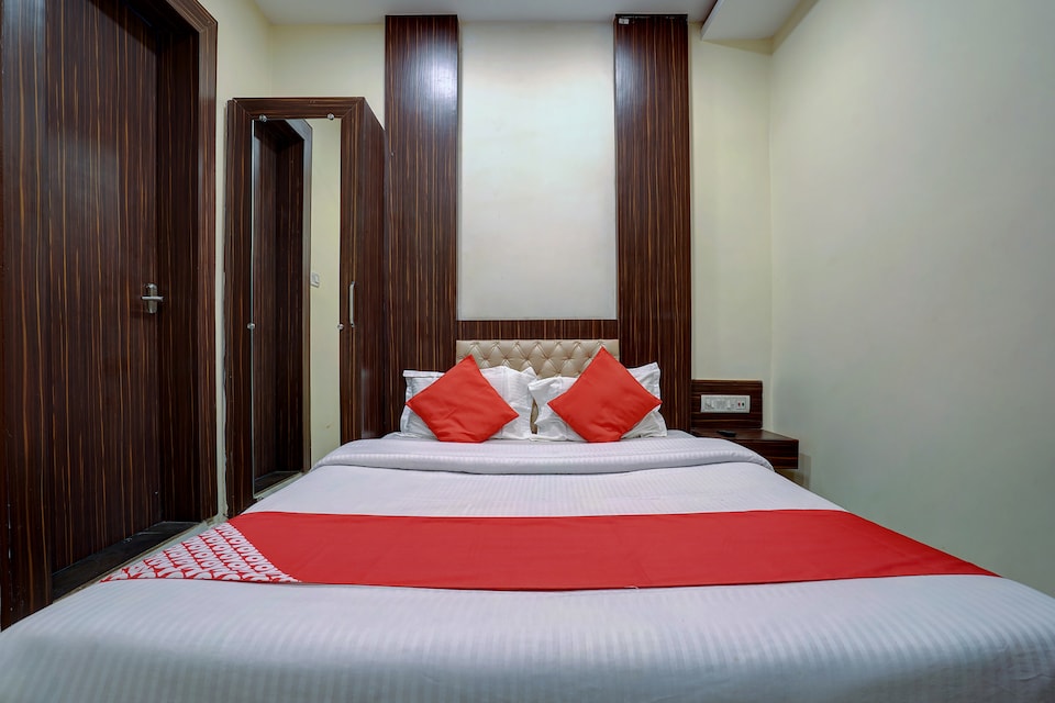 OYO 27630 Capital Residency, Dhanbad, Dhanbad