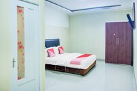 Hotel O Angkatan 45 Near Istana Gubernur Formerly Maleo Hotel