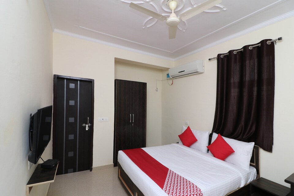 OYO Flagship 27639 Sector 69, Sohna Road, Gurgaon