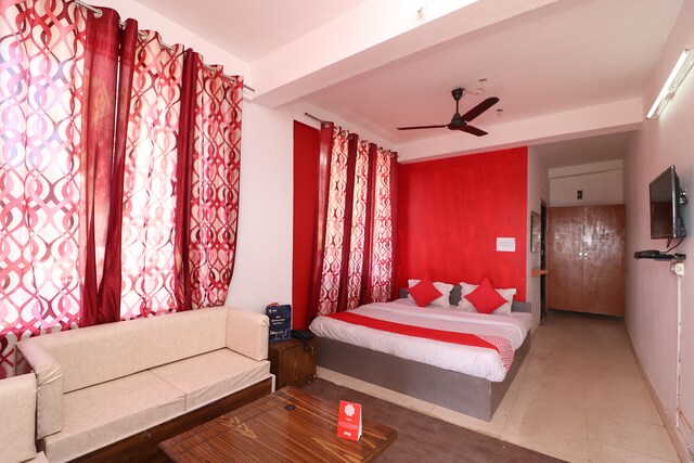 OYO 27647 Hotel Valley View Saver