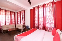 OYO 27647 Hotel Valley View Saver