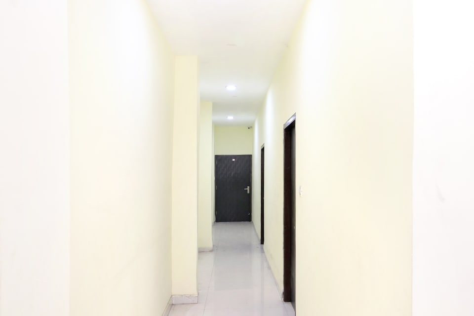 Hotel O by OYO Gian Residency, Golden Temple Road Amritsar, Amritsar
