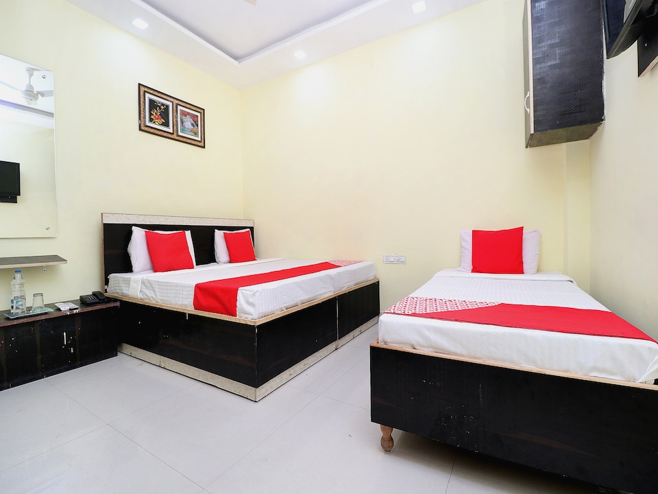 Hotel O by OYO Gian Residency, Golden Temple Road Amritsar, Amritsar