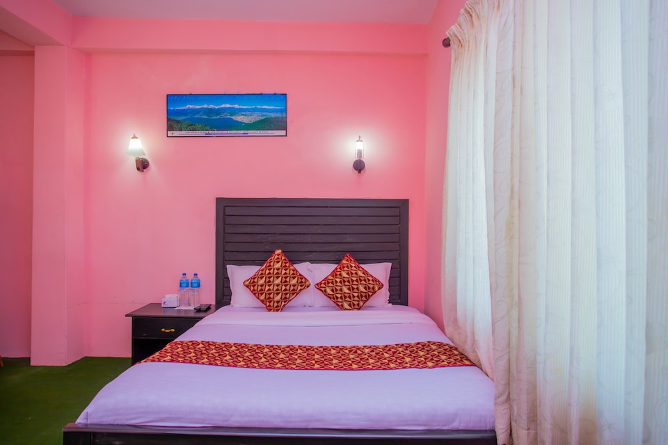 SPOT ON 289 Hotel Eagle Nest, Pokhara, Pokhara