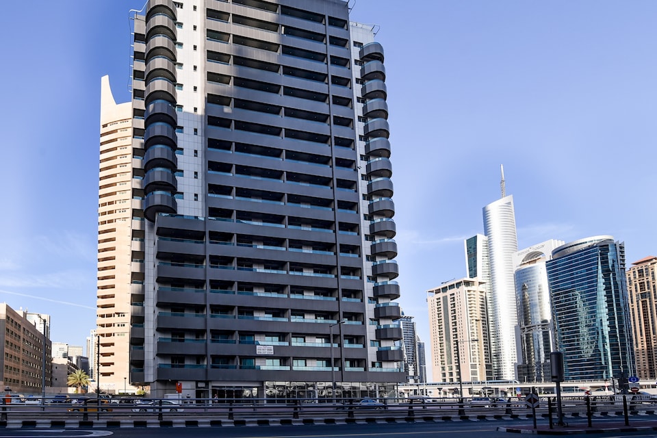 OYO Home 144 Studio Sheikh Zayed View Apartments, Dubai Marina, Dubai