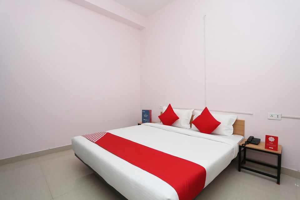 OYO Flagship 27685 Sector 70, Sohna Road, Gurgaon