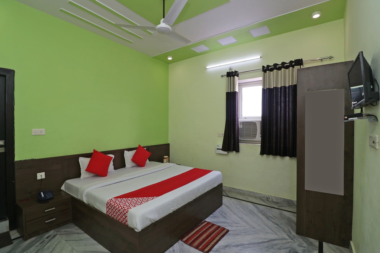 27686 >> Oyo 27686 Hotel Chandra Garden Govardhan Govardhan Hotel Reviews 27686 >> Oyo 27686 Hotel Chandra Garden Govardhan Govardhan Hotel Reviews