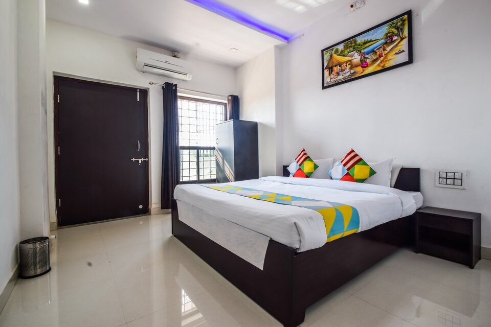 OYO Home 27693 Hill View 2BHK, Udaipur Central, Udaipur