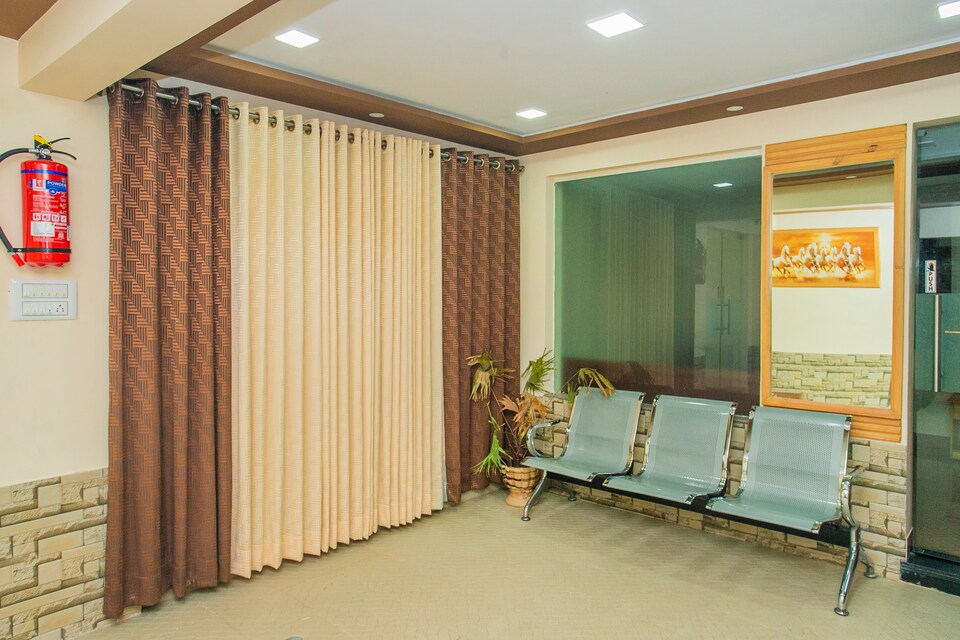 OYO 11051 Comforts, Koramangala Sony World Signal, Bangalore