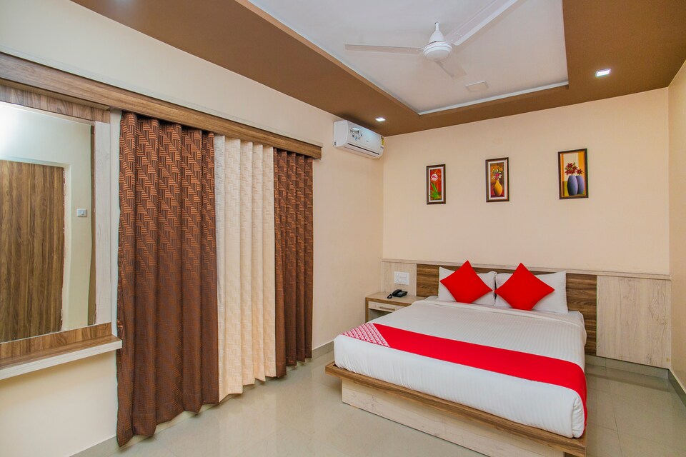 OYO 11051 Comforts, Koramangala Sony World Signal, बैंगलोर