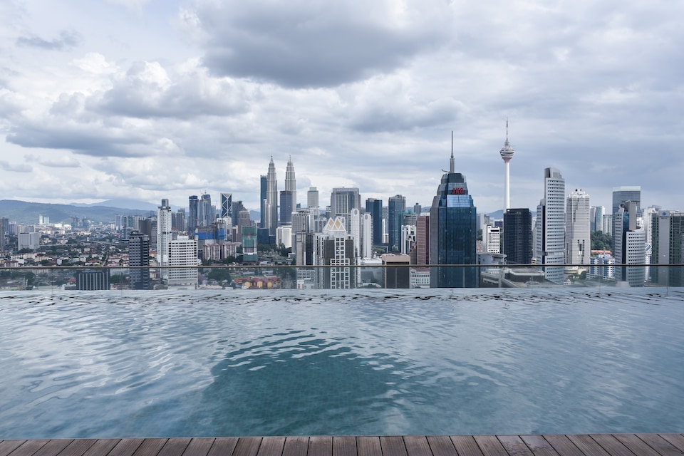 OYO Home  628 Elite 1BR Regalia Suites, Chow Kit, Kuala Lumpur
