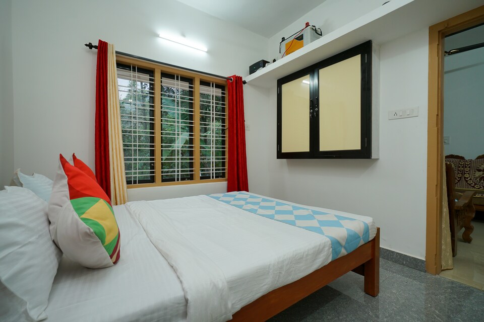 OYO Home 27728 Elegant Stay, Anachal, Munnar