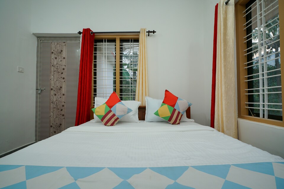 OYO Home 27728 Elegant Stay, Anachal, Munnar