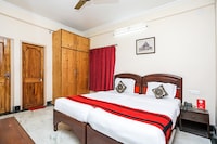 OYO Near Kalinga Hospital