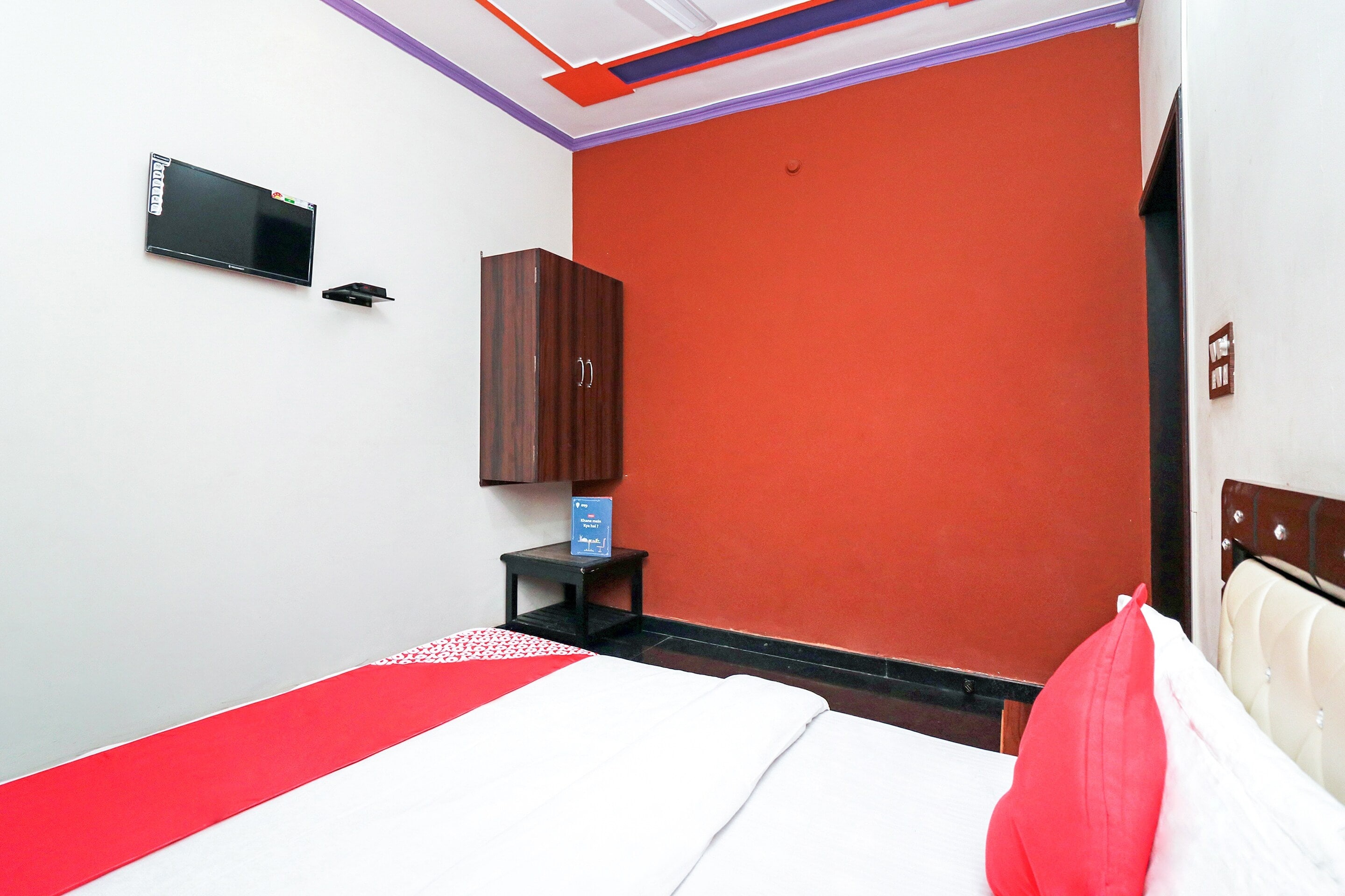 OYO Tr Hotel, OYO Rooms Bharatpur, Book ₹445 OYO