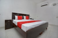 OYO Hotel Jd Imperial