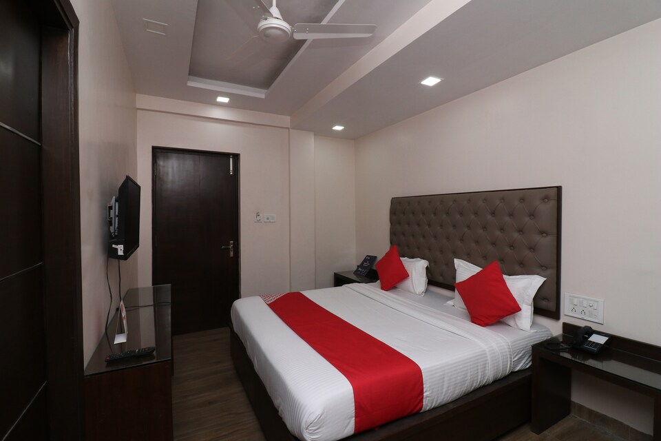 OYO 27802 Hotel Boom Room, Paharganj Delhi, Delhi