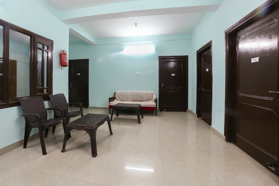 OYO 27805 Randhawa Guest House, Banikhet, Dalhousie