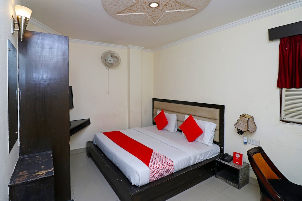 OYO Hotel Shobha Residency, Airport Delhi, Delhi Transit