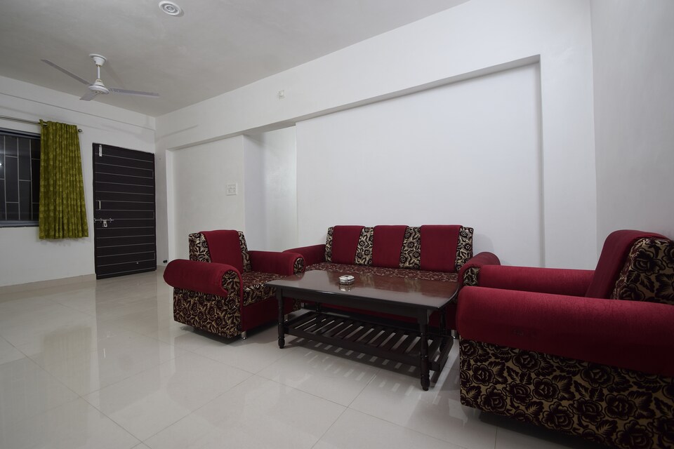 OYO Home 27814 Premium 2BHK Bhuwana, Fateh Sagar, Udaipur