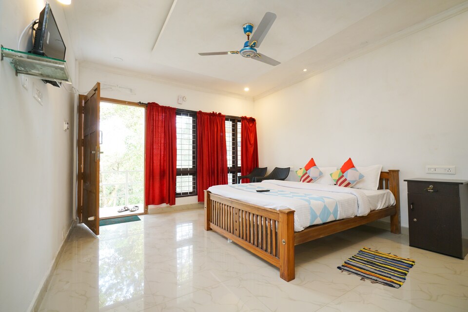 OYO Home 27815 Elegant 3BHK, Munnar City Munnar, Munnar