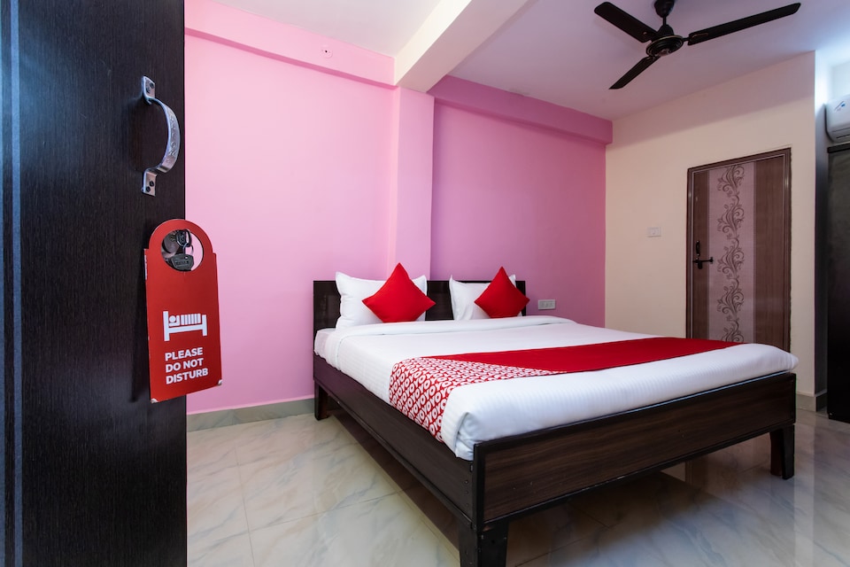 Hotel O Decision, Pithampur, Pithampur